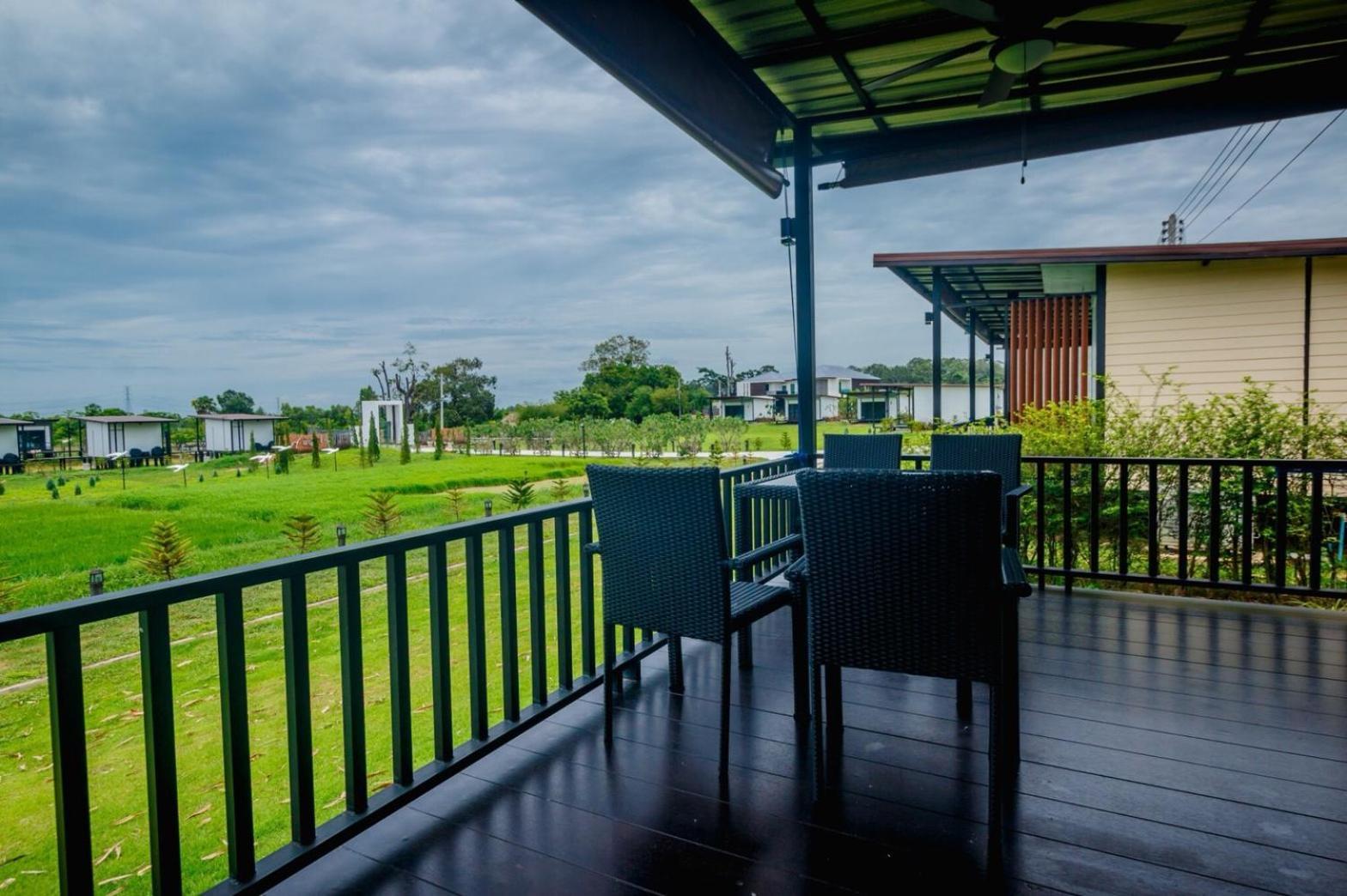 Mae On Village Resort Roi Et Eksteriør bilde